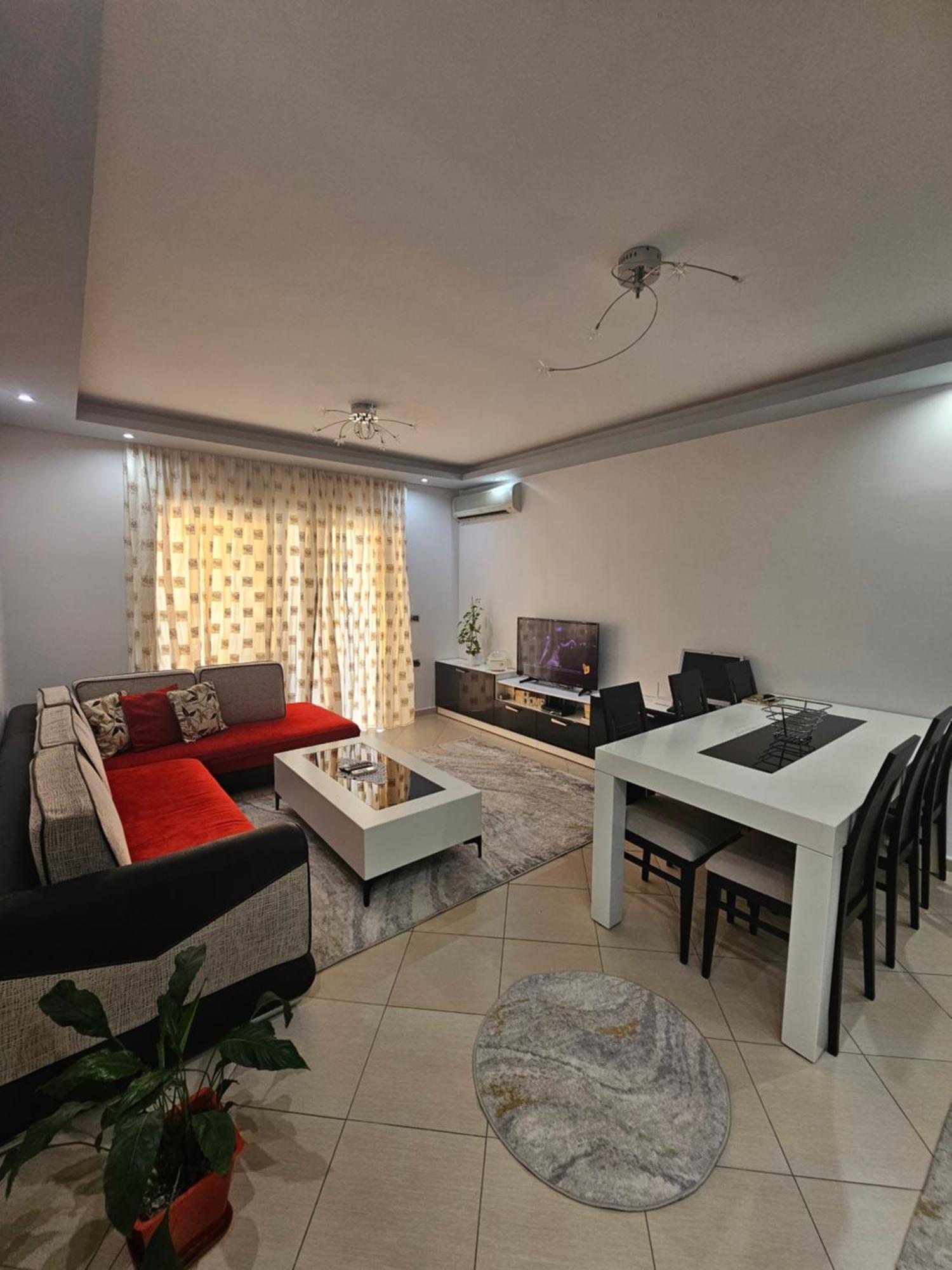 Apartment Lisala Sarande